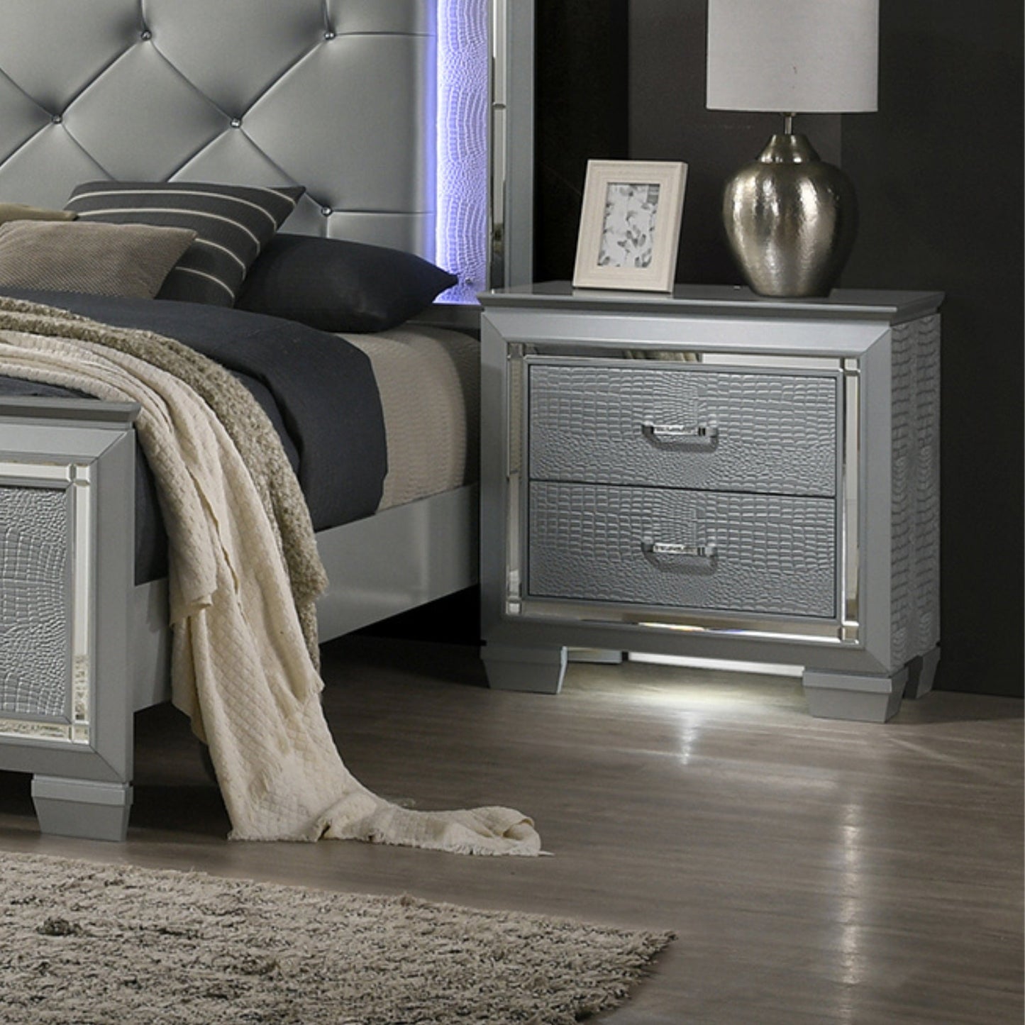 Flashy Bedside Table 2 Drawer Silver