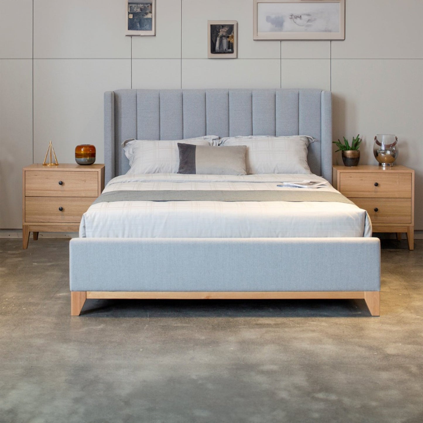 Skandinav King Bed Frame Light Grey